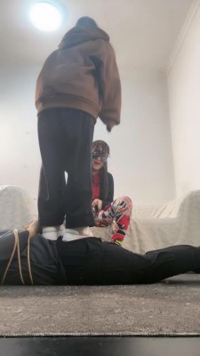 【星探】素人和妈妈玩绳艺 bf23156