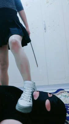 【媚朵】踩脖子窒息 bf20025