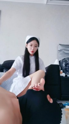 【猫神大人】护士姐姐呕吐物喂食脚垫 bf19558