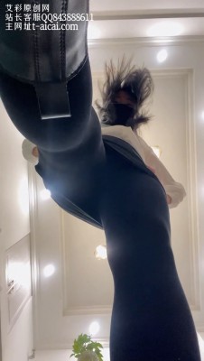 【鹿宝儿原创】训狗钻胯坐脸辱骂嘲笑POV YC-211225-6