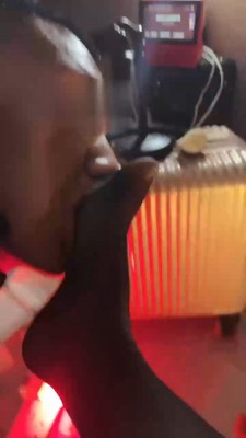 【汐言】被酒吧陪酒小妹羞辱 bf18763