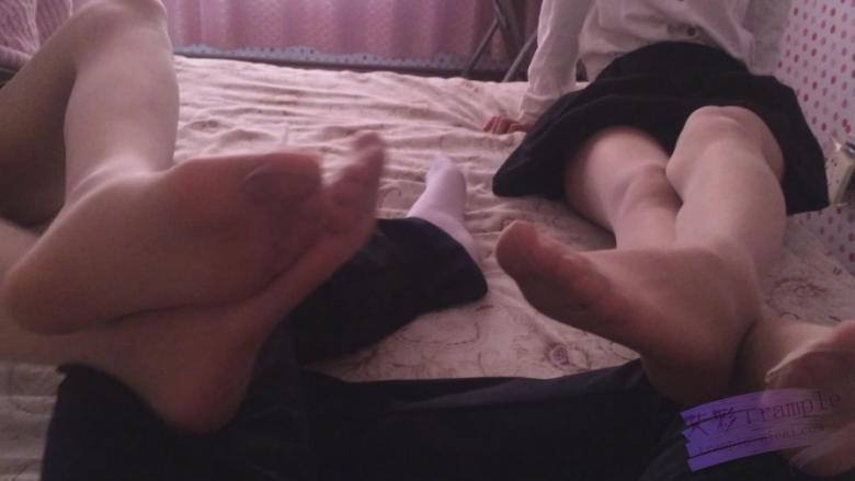 【双人特刊】情人节双人月光小兔-在闺房慵懒的一天。