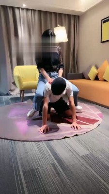 【丹祖宗S】棉袜白鞋诱惑踩踏 bf19308