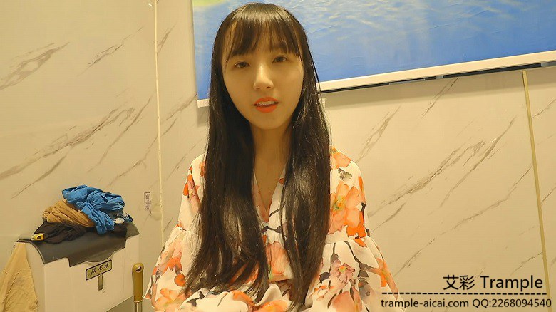 初九花姑娘踢裆超级pov