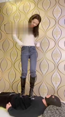 【冷鸢大大】长靴白袜全体重踩踏 bf22176_HD绳艺资源