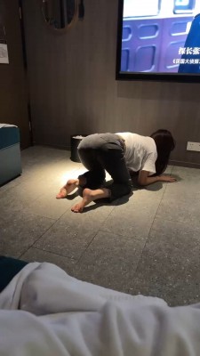 【橘子没熟】私人影院闺蜜做狗 bf17861