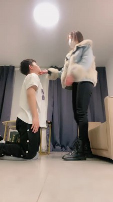 【晨颜】闻脏臭棉袜+坐脸【完整版】 bf21393