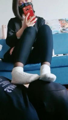 【晴雨大大】棉袜羞辱脚垫子 bf19885