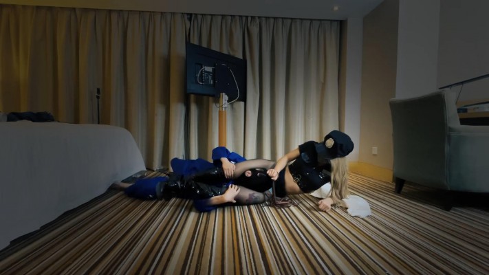 【绝美黑金女神】高端巨作【审判官】 bf4132