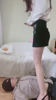 【罗宾】御姐生活化调圈养奴 bf12143