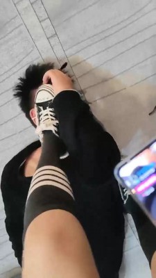 【丫丫】艺校女神暴打班主任 bf19982