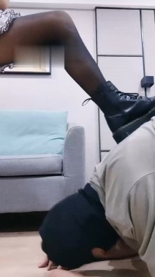 【宛七】惨不忍睹暴力踩踏/高跟跳踩 bf18578