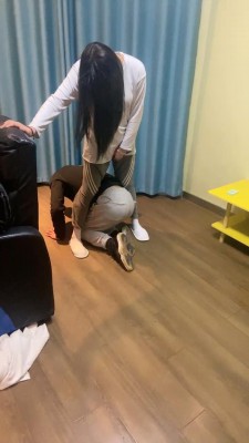 【澜希】学妹的脚下狗 bf22833