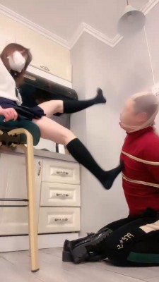 【茹雪】暴力耳光深喉 bf19703