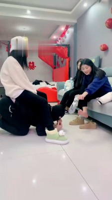 【精神小妹】3S原味袜气味羞辱/踩踏 bf22044