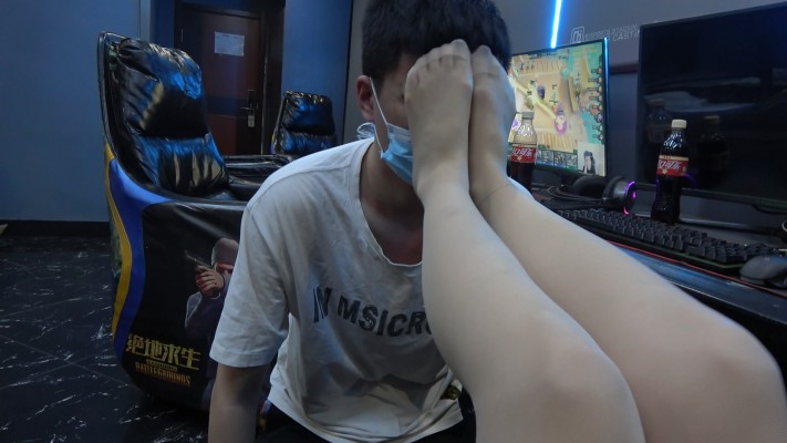 【彼岸花】导员踢踹教育网瘾少年 YC-211221-8