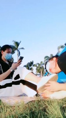 【丹祖宗S】户外抓住小三母狗狠虐（双视角） bf19226