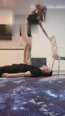 【樱木花椒】小白鞋全体重踩踏 bf15545