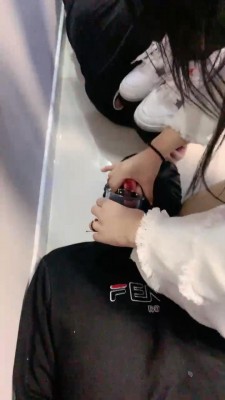 【精神小妹】大型室内暴力专场 bf22535