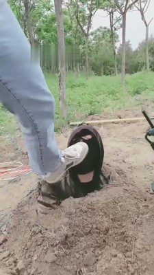 【美帝】双S户外活埋跟踪狂魔【三视角版】 bf11843