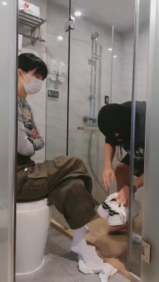 【暴力美学】推荐-圈养宠物晨起伺候 bf19832