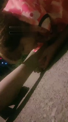 【洪兴十三妹】女奴-户外抓住跟踪狂 bf18368