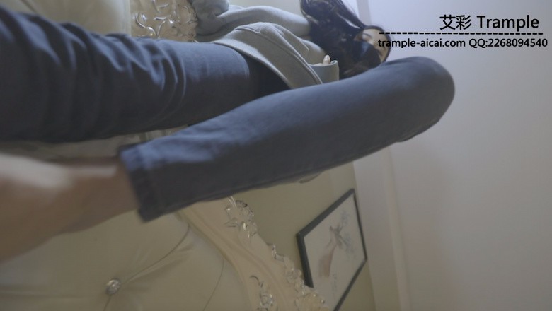 一米长腿歆凝帆布裸足pov