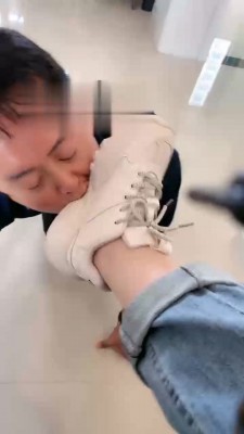 【悠悠】碰到猥琐中介被我调【完整版】 bf17516