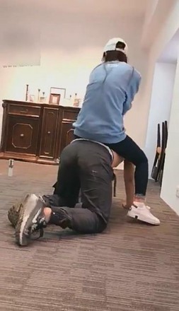 【VIVI】调教装修工人