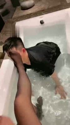 【妮可】屡教不改的下场【完整版】 bf18440