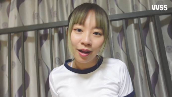 小偷被瑶酱抓住后强迫吃脚舔袜坐脸窒息