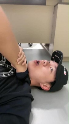 【狗哥】女经理惩罚公司小偷 bf12174