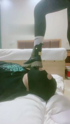 【靡兔】短靴原味白袜气味羞辱 bf19487