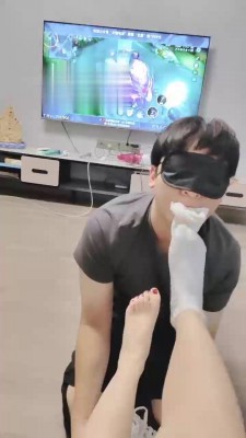 【欣欣】小白鞋原味白袜气味羞辱 bf18423