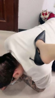 【樱桃大大】萝莉主高跟踩虐 bf19799