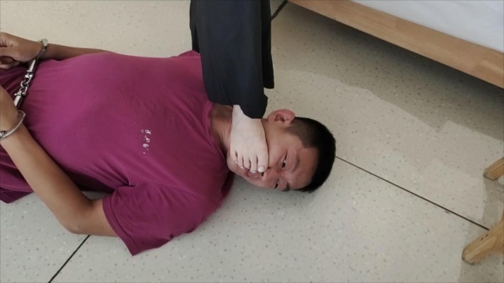 研主大大踩脖子踩死 YC-221017-4