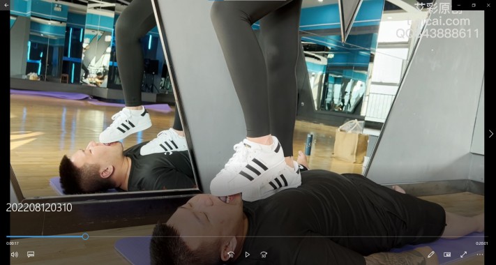 白袜美女教练健身房的残酷制服训练 YC-230415-2