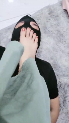 【嘉妮】贱货第一次被调 bf19895