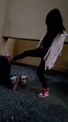 【冷凝大大】户外天台全体重踩踏 bf18456