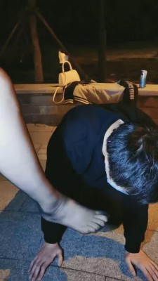 【雨晴】跟踪空姐的下场 bf11799