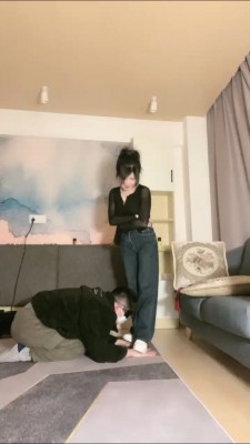 【丹丹】小白鞋棉袜羞辱【完整版】 bf22873