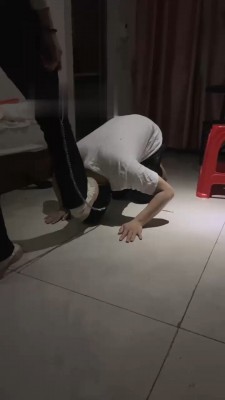 【伊妮S】开发素人做狗 bf22022