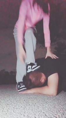 【美娜格格s】户外AJ素人遛狗奴 bf19590_HD绳艺资源