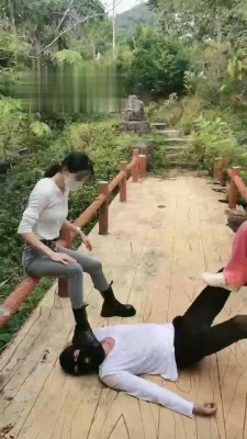 【暴力美学】双S野外吊绑鞭打狗【双视角版】 bf18585