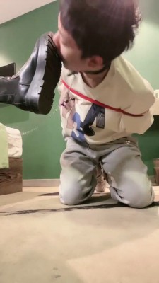 【萱萱子】双S羞辱04学生狗【双视角版】 bf19544