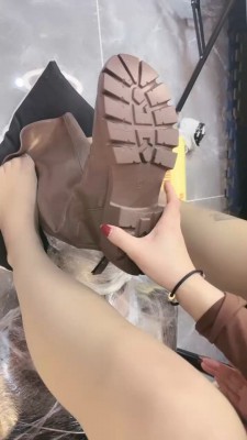 【初见】长靴S踩虐木乃伊 bf20140