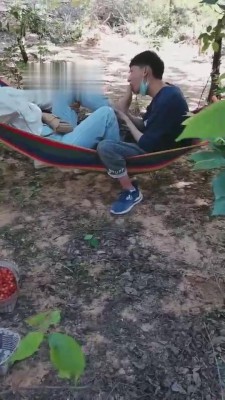 【君舞女王】野外让狗奴伺候【上】 bf12015