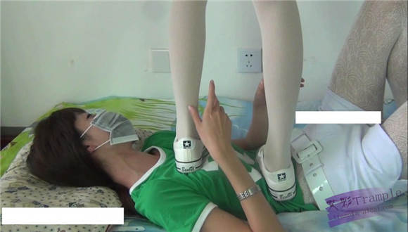 女女踩踏 LULU公主对甜儿的报复 G-NV-104