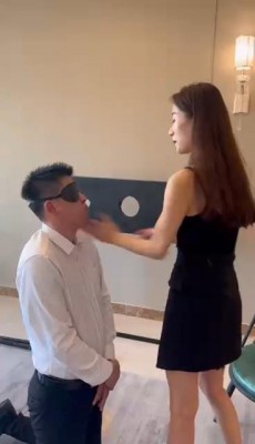 【沅芷】500个耳光挑战 活活抽哭背着媳妇偷偷来调教的贱狗 YC-220812-5