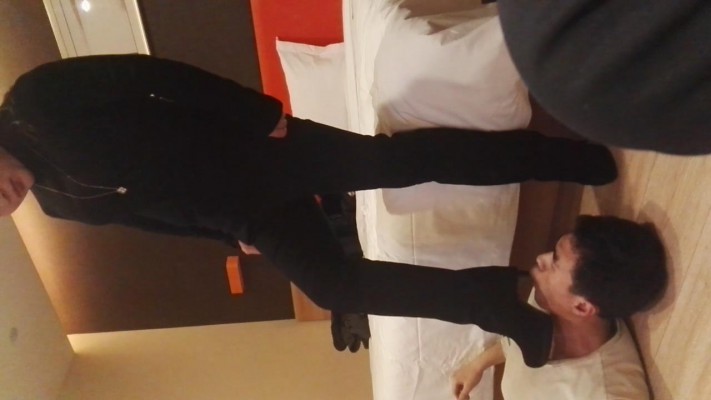 二位少妇第一次虐奴 YC-220906-3